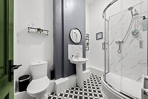 3 Bedroom Apartment-birmingham-sleeps7-citycentre