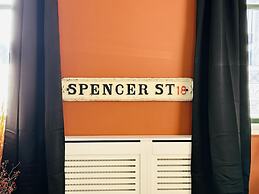 3 Bedroom Apartment-birmingham-sleeps7-citycentre