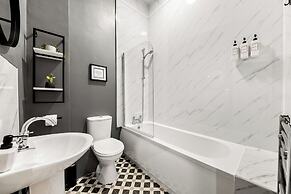 3 Bedroom Apartment-birmingham-sleeps7-citycentre