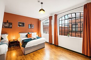 3 Bedroom Apartment-birmingham-sleeps7-citycentre