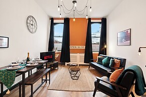 3 Bedroom Apartment-birmingham-sleeps7-citycentre