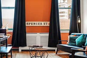 3 Bedroom Apartment-birmingham-sleeps7-citycentre