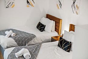 Spacious City Apartment in Birmingham