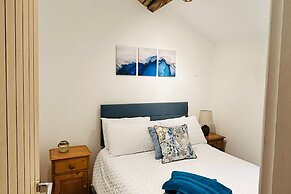 Cozy Cottage in Mytholmroyd nr Hebden Bridge