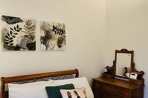 Cozy Cottage in Mytholmroyd nr Hebden Bridge