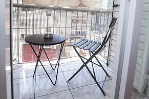 Central 2Bd Apt w Balcony by Monastiraki