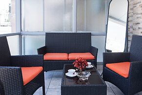 Central 2Bd Apt w Balcony by Monastiraki