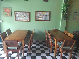 Tom Guest house