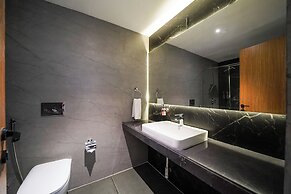 Olive Hotel Benz Circle, Vijayawada by Embassy Group