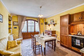 Maramaldo Gallonero Shared Pool Chianti