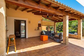 Cal Llenyater in Pollen a