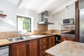 Cal Llenyater in Pollen a