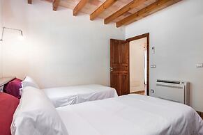 Cal Llenyater in Pollen a