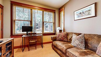 Timbers #27 4 Bedroom Townhouse by RedAwning