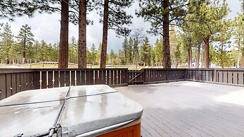 Timbers #27 4 Bedroom Townhouse by RedAwning