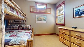 Timbers #27 4 Bedroom Townhouse by RedAwning