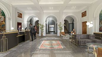 Le Grand Hôtel Dieu by SOWELL COLLECTION