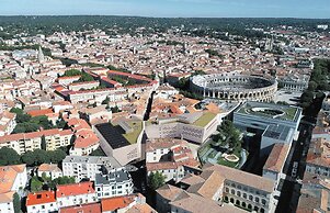 Le Grand Hôtel Dieu by SOWELL COLLECTION