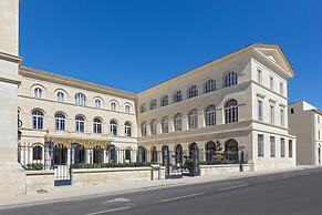 Le Grand Hôtel Dieu by SOWELL COLLECTION