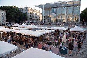 Le Grand Hôtel Dieu by SOWELL COLLECTION