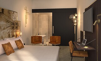 Le Grand Hôtel Dieu by SOWELL COLLECTION