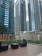 Cozi Uptown Executive Suite BGC