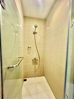 Cozi Uptown Executive Suite BGC