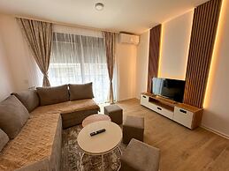 I&I 3 Bedrooms Apartment