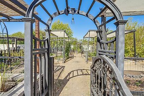 Family-friendly Retreat w/ Pool - Near Westgate!