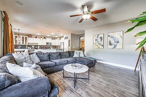 Family-friendly Retreat w/ Pool - Near Westgate!