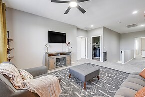 Family-friendly Retreat w/ Pool - Near Westgate!