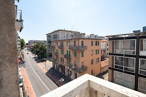 Carducci Modern Apartment 7 by Wonderful Italy