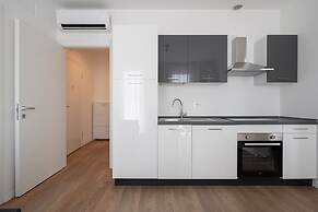 Carducci Modern Apartment 7 by Wonderful Italy