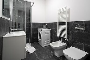 Carducci Modern Apartment 3 by Wonderful Italy