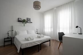 Carducci Modern Apartment 3 by Wonderful Italy