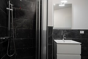 Carducci Modern Apartment 3 by Wonderful Italy