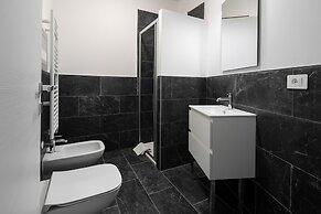Carducci Modern Apartment 3 by Wonderful Italy