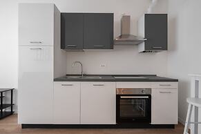Carducci Modern Apartment 1 by Wonderful Italy
