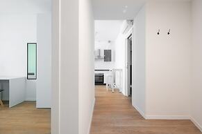 Carducci Modern Apartment 1 by Wonderful Italy