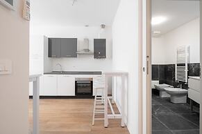 Carducci Modern Apartment 1 by Wonderful Italy