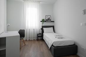 Carducci Modern Apartment 4 by Wonderful Italy