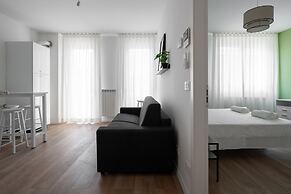 Carducci Modern Apartment 4 by Wonderful Italy