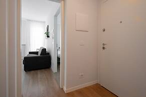 Carducci Modern Apartment 4 by Wonderful Italy