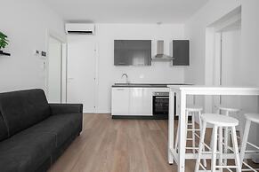 Carducci Modern Apartment 4 by Wonderful Italy