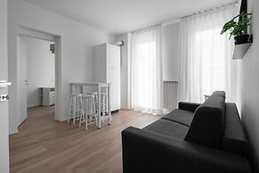Carducci Modern Apartment 4 by Wonderful Italy