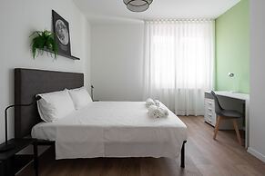 Carducci Modern Apartment 4 by Wonderful Italy