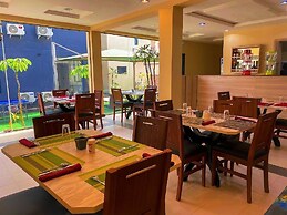 Klulead Garden and Suites