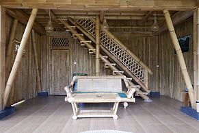 Pitu A Punggul Village Escape