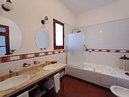 Iraola Hotel Boutique