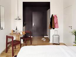 Mekano Apartment Hotel